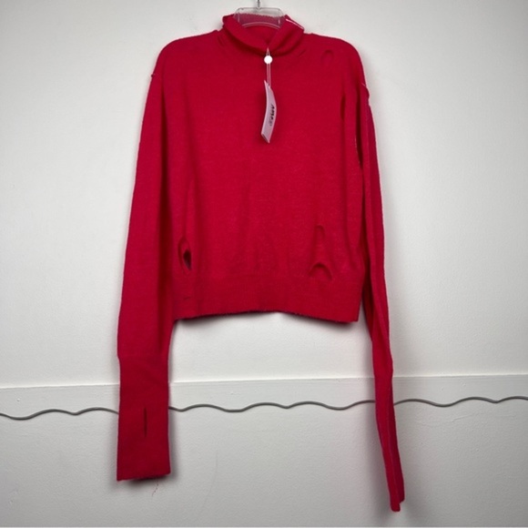 Maison Margiela MM6 Distressed Alpaca Red Turtleneck Sweater - Picture 4 of 11